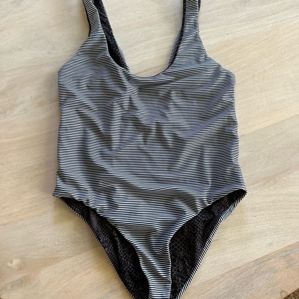 ✖️[SOLD]✖️ ACACIA